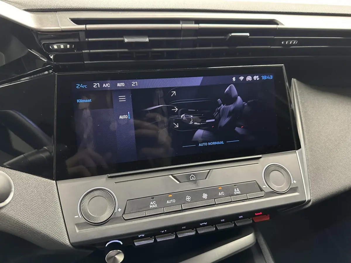 1.2 PureTech Active Pack Business NAVI CARPLAY CRUISE ECC.
