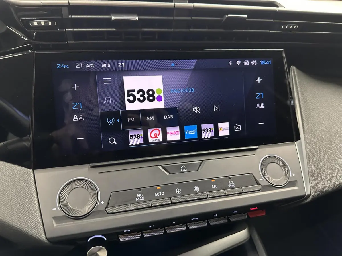 1.2 PureTech Active Pack Business NAVI CARPLAY CRUISE ECC.