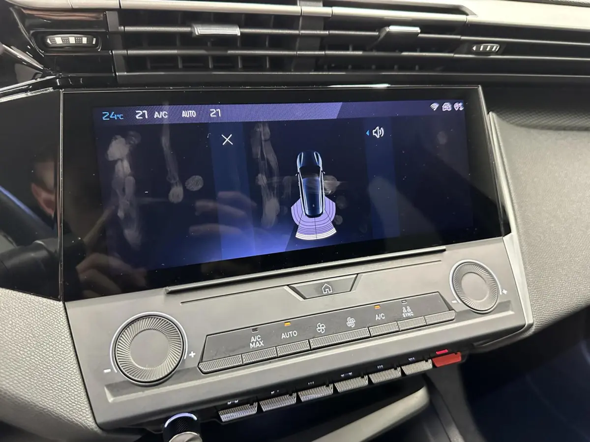 1.2 PureTech Active Pack Business NAVI CARPLAY CRUISE ECC.