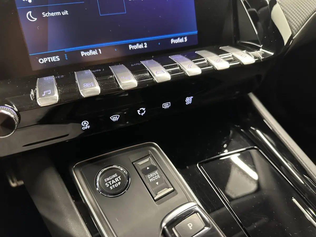 1.2 PureTech Blue Lease Active CAMERA CARPLAY NAVI LM ECC CRUISE.