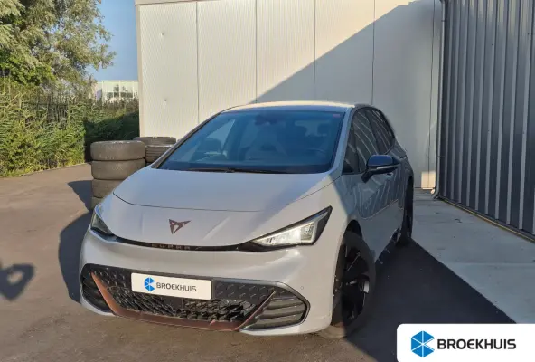 Impulse 62 kWh | Achteruitrijcamera | Adapt cruise | Stoel/stuurverw | Elekt voorstoelen | Climate control | App connect | DAB | LED | 19"LMV