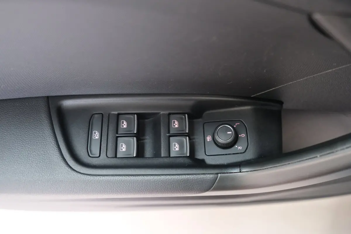 30 TFSI Pro Line - N.A.P. Airco, Cruise, PDC, Virtueel Display, Carplay.