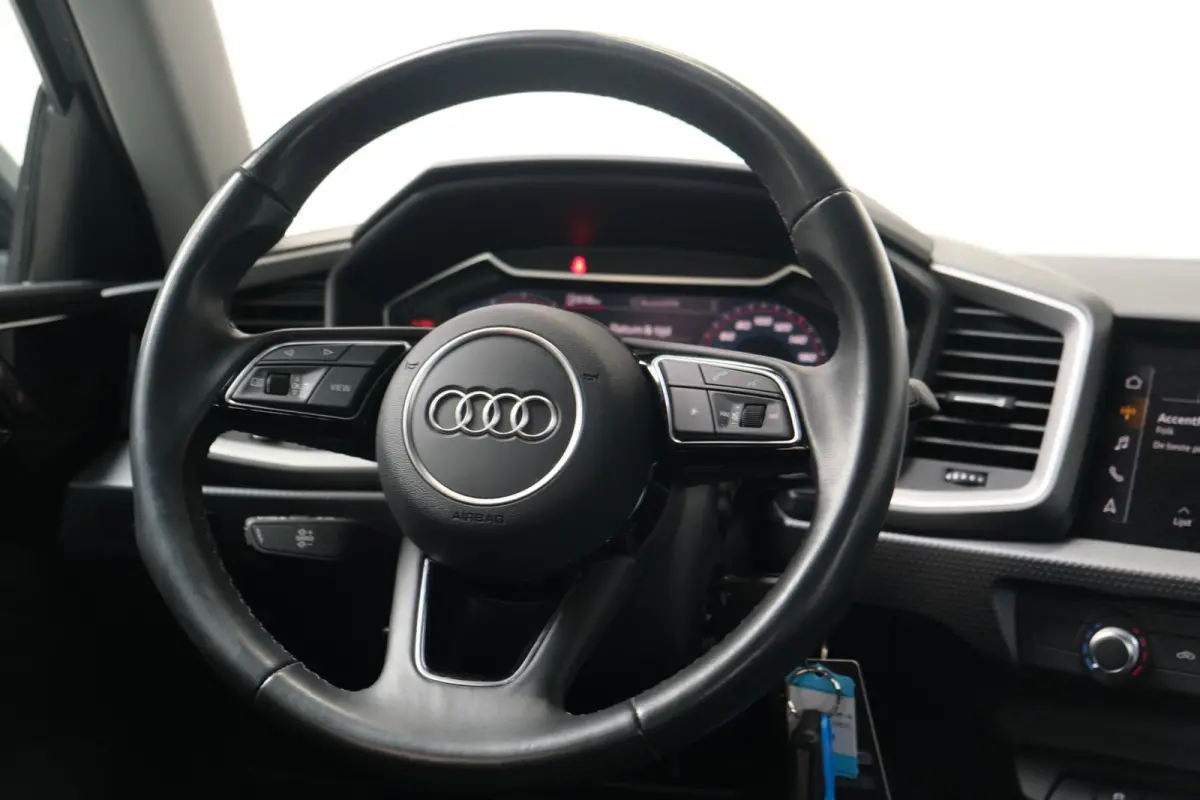 30 TFSI Pro Line - N.A.P. Airco, Cruise, PDC, Virtueel Display, Carplay.