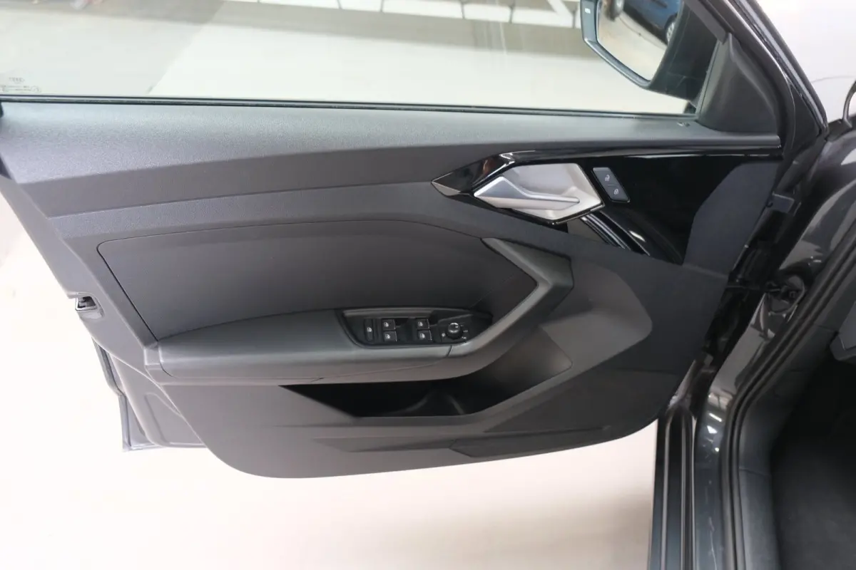 30 TFSI Pro Line - N.A.P. Airco, Cruise, PDC, Virtueel Display, Carplay.