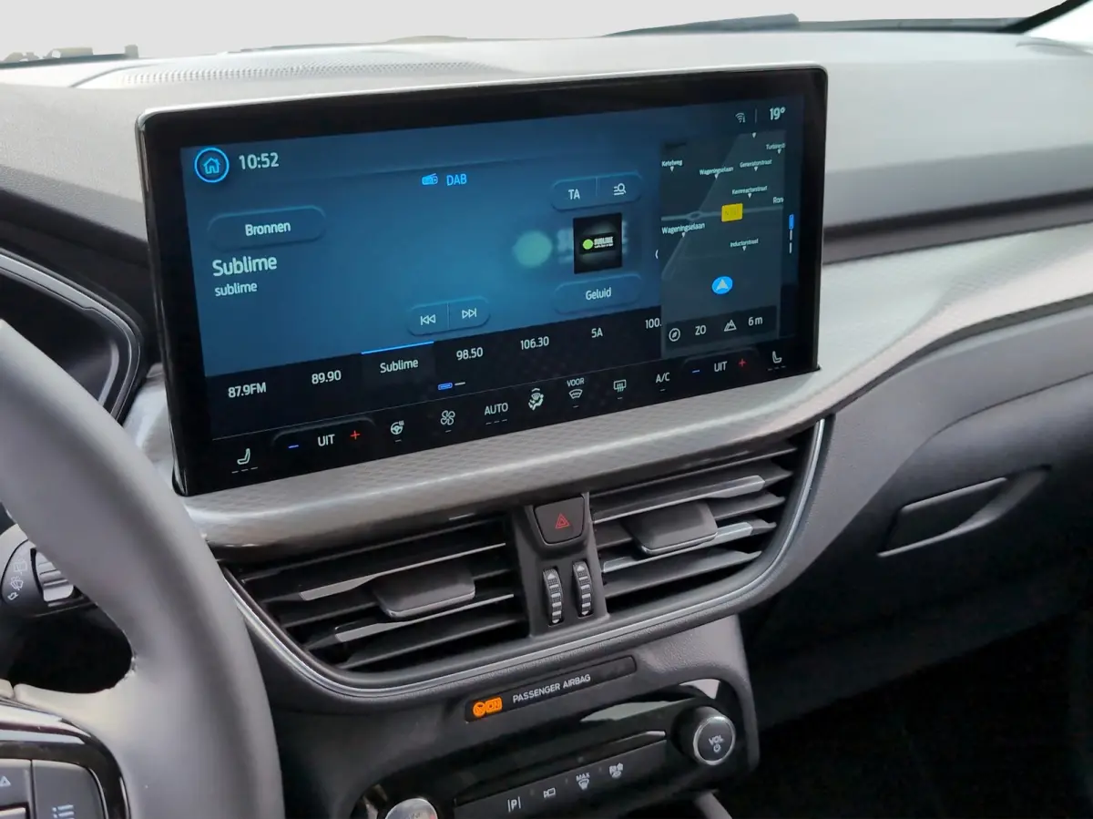 2.5 PHEV Titanium | Achterbank verwarmd | All Weather banden | Buitenspiegels elektrisch inklapbaar
