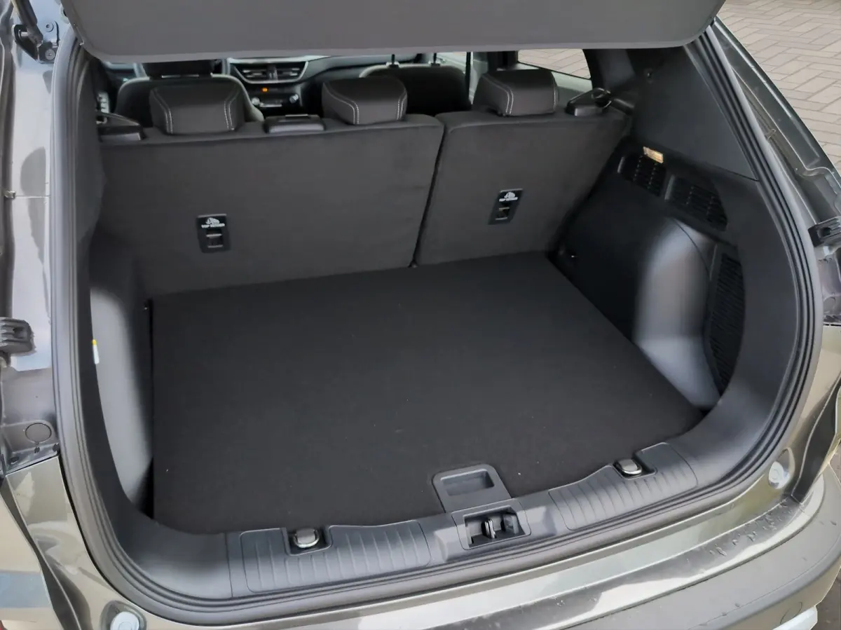 2.5 PHEV Titanium | Achterbank verwarmd | All Weather banden | Buitenspiegels elektrisch inklapbaar