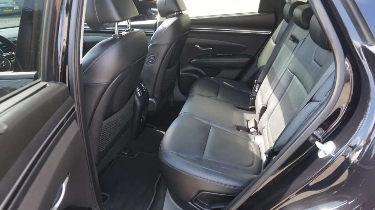 1.6 T-GDI PHEV Premium Sky 4WD SOH 100% Panoramadak | Elektr Achterklep | Stoelventilatie | Elektr Verstelb Stoelen