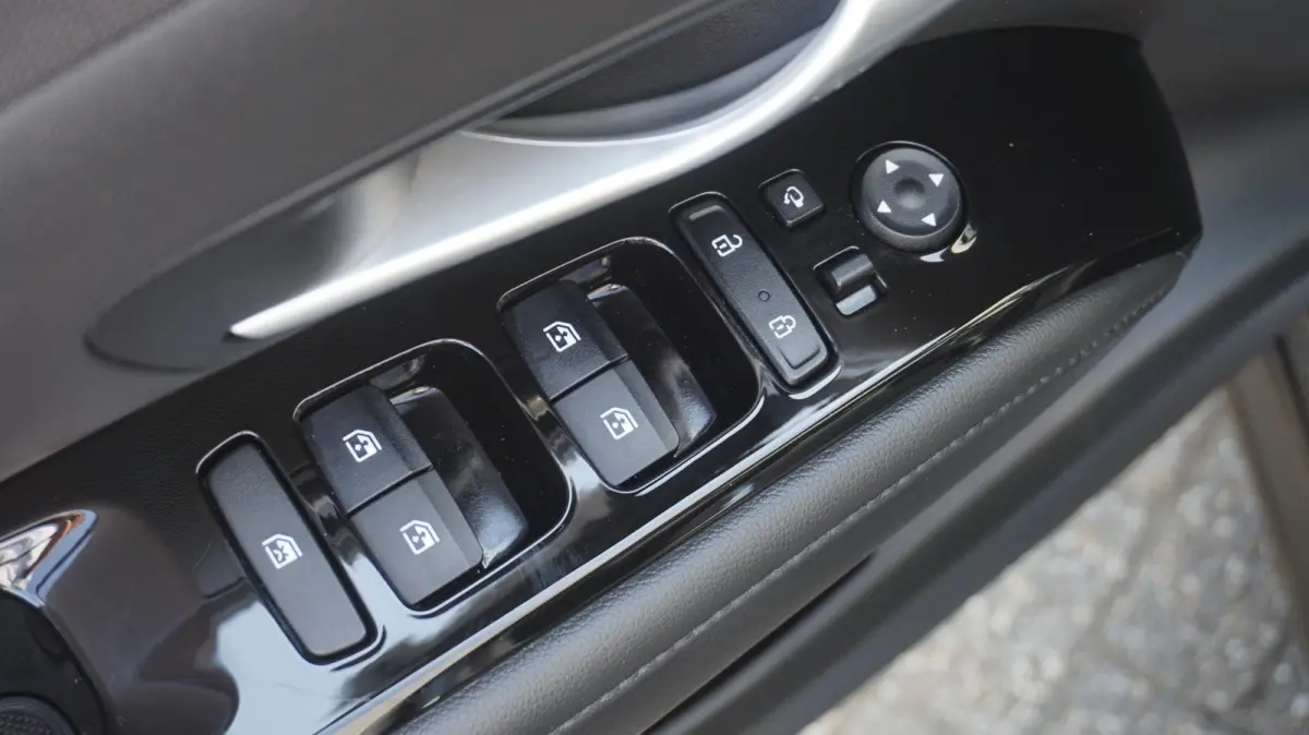 1.6 T-GDI PHEV Premium Sky 4WD SOH 100% Panoramadak | Elektr Achterklep | Stoelventilatie | Elektr Verstelb Stoelen