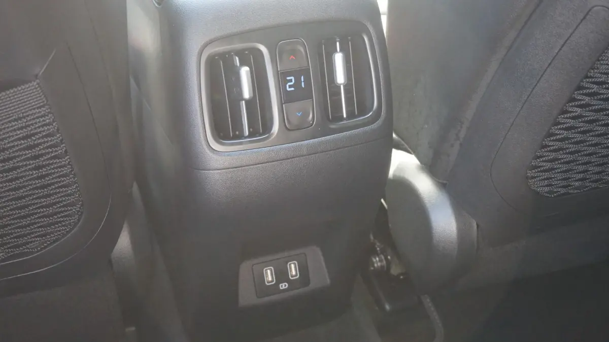 1.6 T-GDI PHEV Premium Sky 4WD SOH 100% Panoramadak | Elektr Achterklep | Stoelventilatie | Elektr Verstelb Stoelen