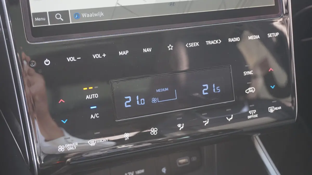 1.6 T-GDI PHEV Premium Sky 4WD SOH 100% Panoramadak | Elektr Achterklep | Stoelventilatie | Elektr Verstelb Stoelen