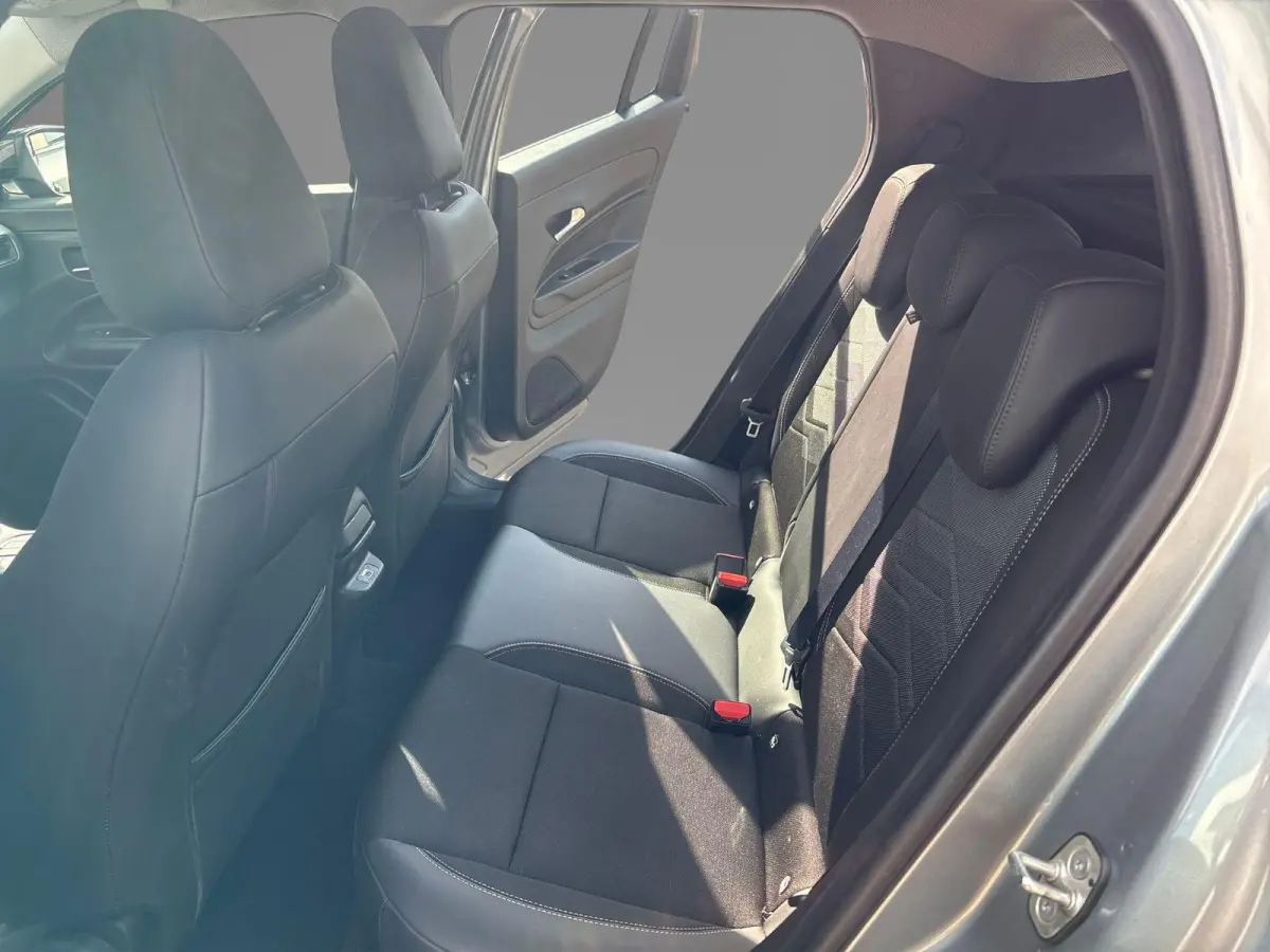 1.2 e-Hybrid Altitude