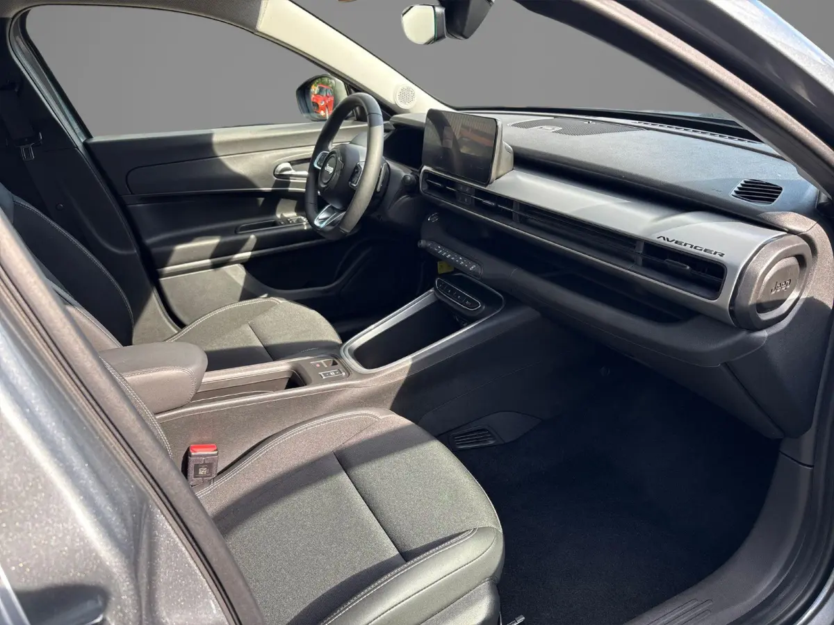 1.2 e-Hybrid Altitude