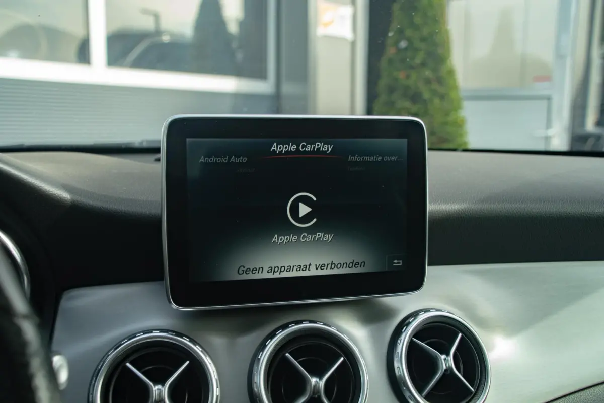 200 AMG | Pano| Apple Carplay | Camera