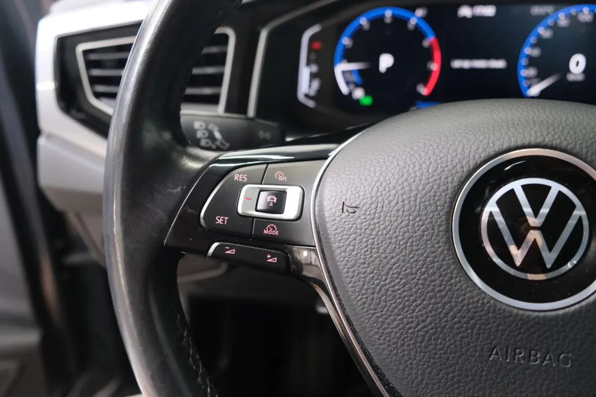 1.0 TSI Highline Automaat - N.A.P. Airco, Cruise, Navi, Camera, Carplay, Virtueel display.