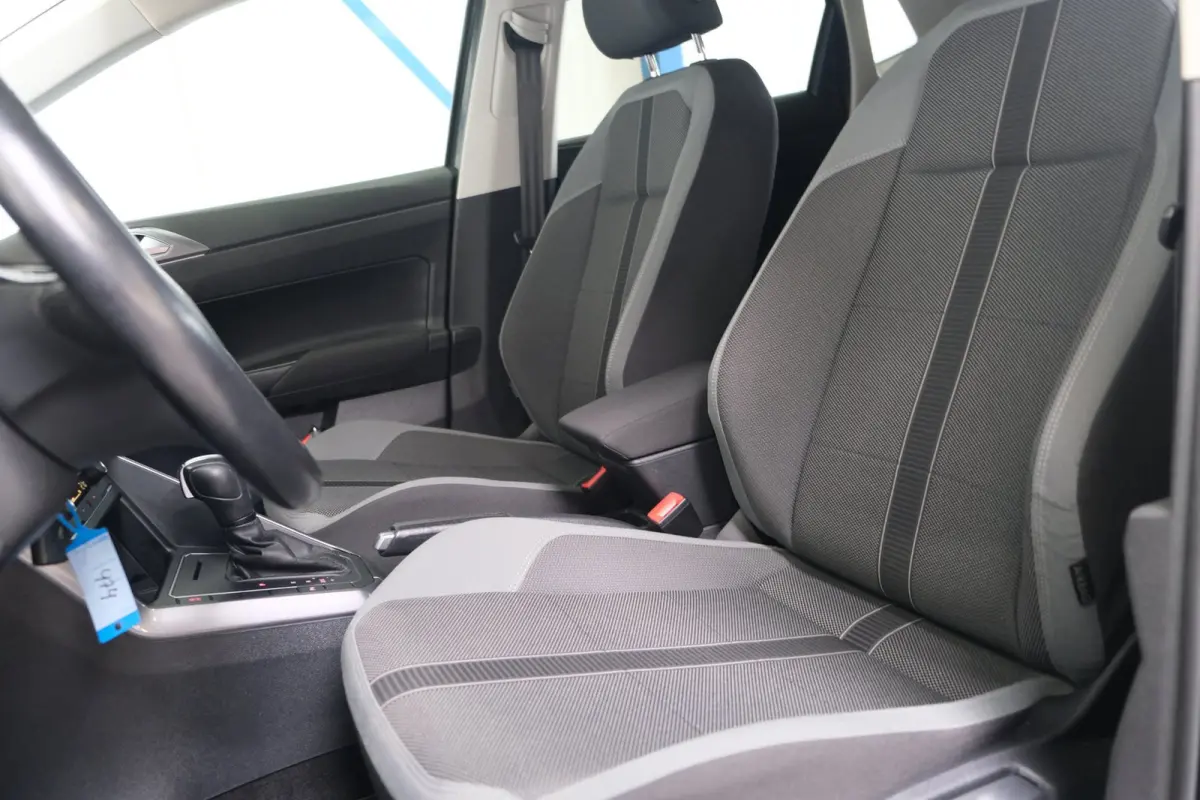 1.0 TSI Highline Automaat - N.A.P. Airco, Cruise, Navi, Camera, Carplay, Virtueel display.