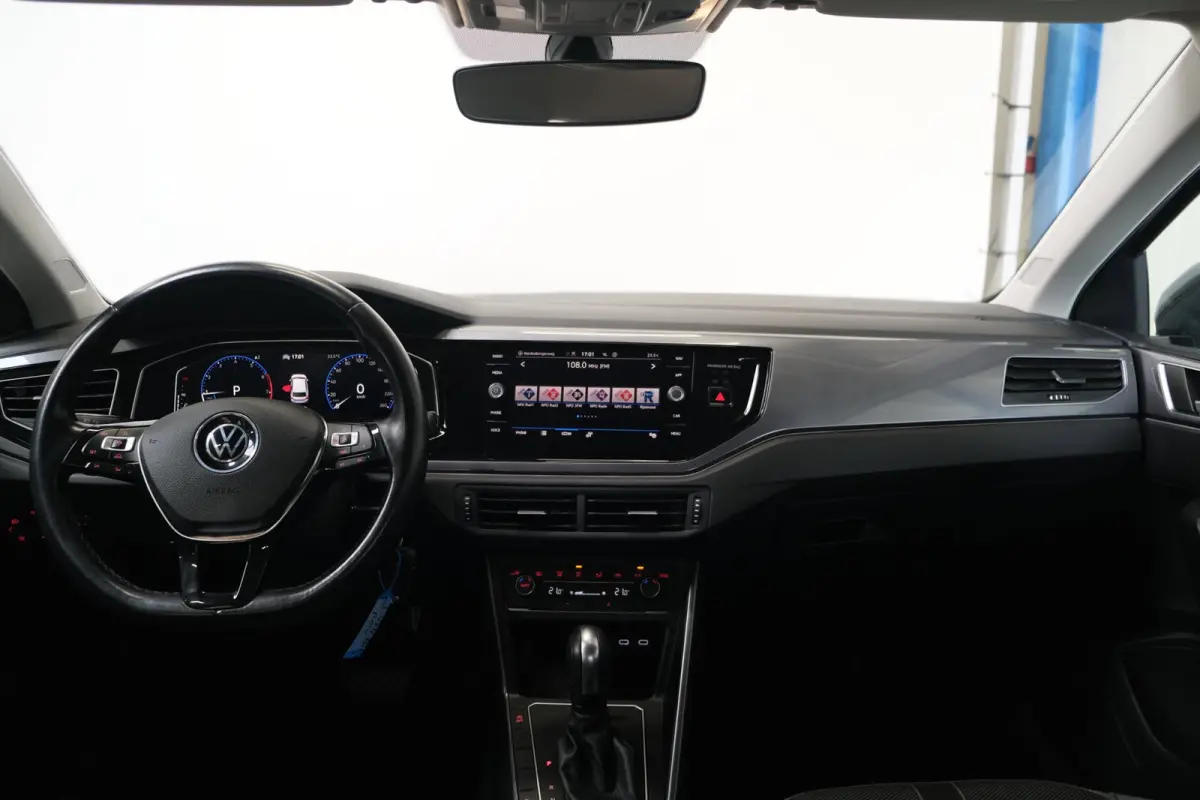 1.0 TSI Highline Automaat - N.A.P. Airco, Cruise, Navi, Camera, Carplay, Virtueel display.