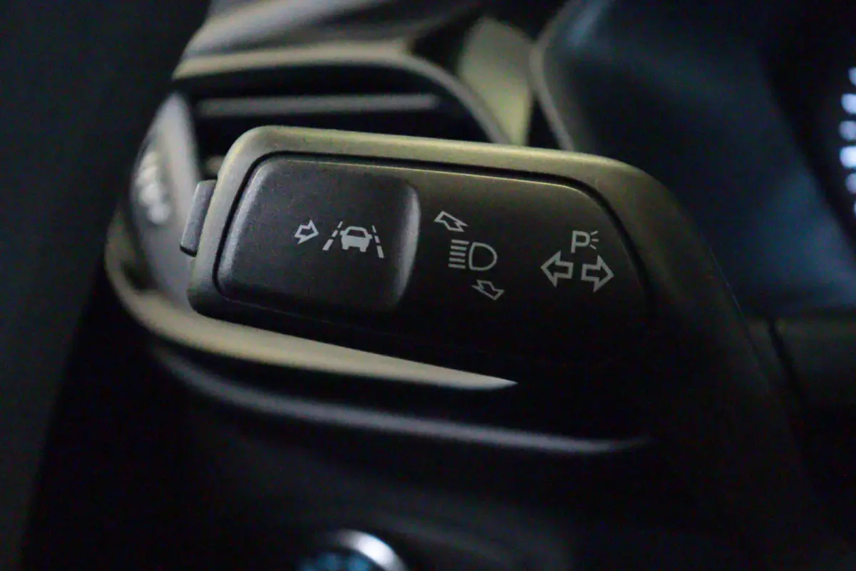 1.0 EcoBoost Connected | NAVI | AIRCO | PDC ACHTER | CRUISE | LANE-ASSIST |