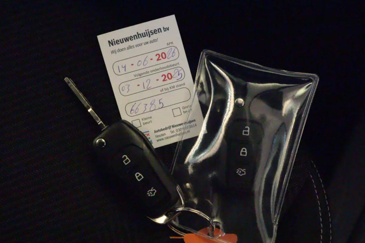 1.0 EcoBoost Connected | NAVI | AIRCO | PDC ACHTER | CRUISE | LANE-ASSIST |