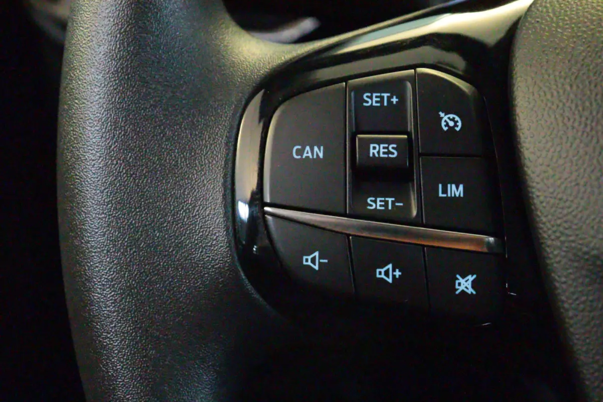 1.0 EcoBoost Connected | NAVI | AIRCO | PDC ACHTER | CRUISE | LANE-ASSIST |