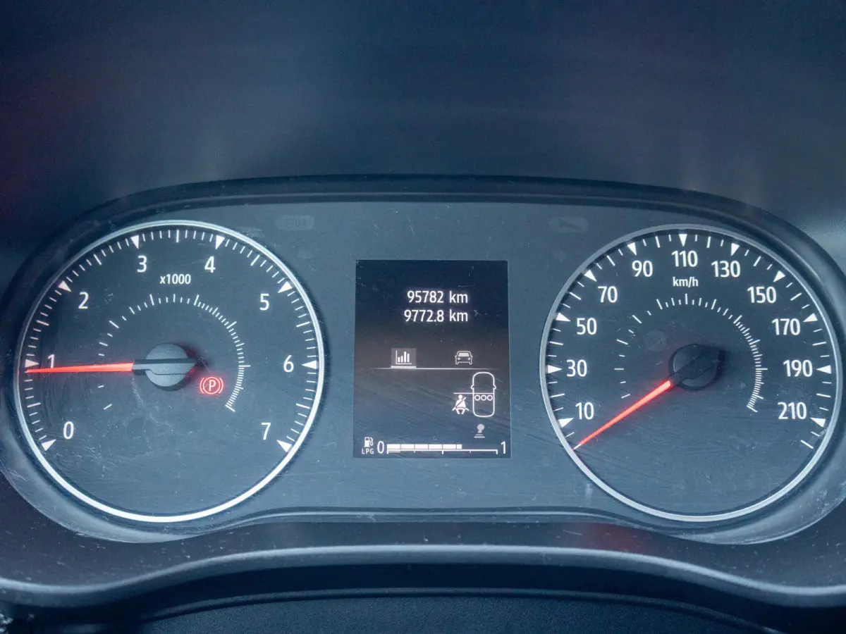 1.0 TCe 100 ECO-G Expression 7p. LPG Airco Apple CarPlay