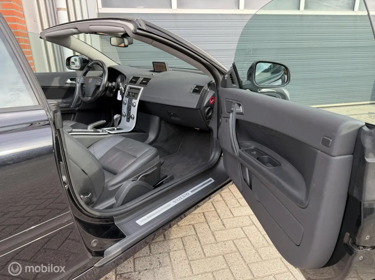 Convertible 2.4i Geartronic Intro Edition - orig. NL - 2e eig.