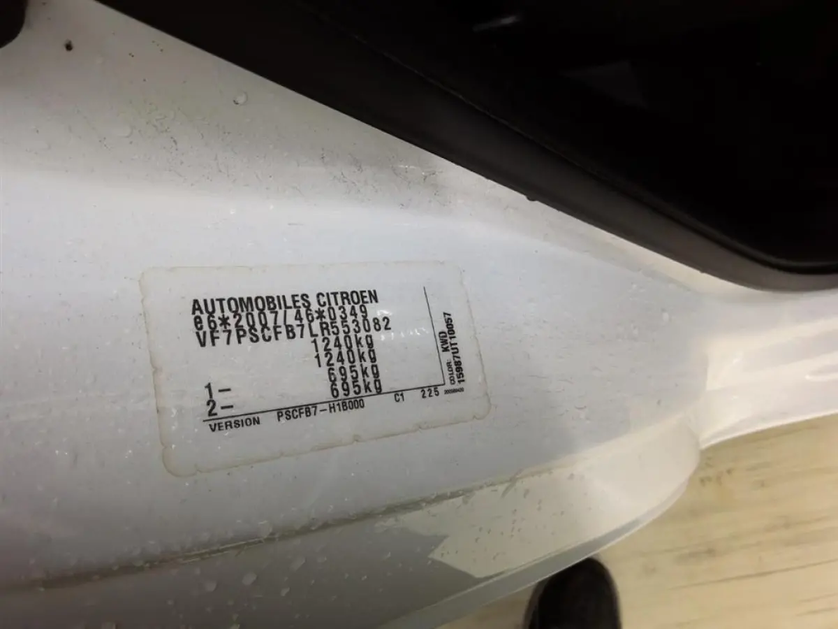1.0 VTi Feel AIRCO 55399 KM APK 03-2028