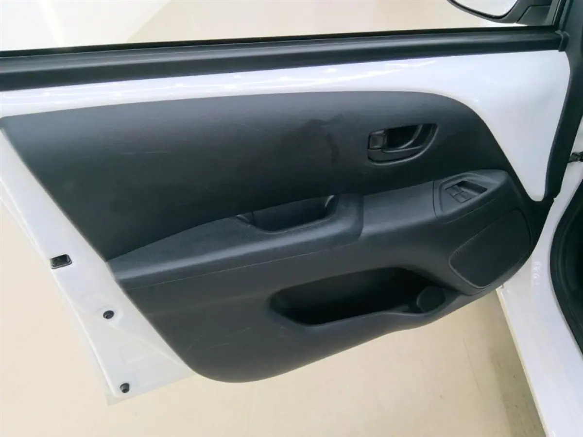 1.0 VTi Feel AIRCO 55399 KM APK 03-2028