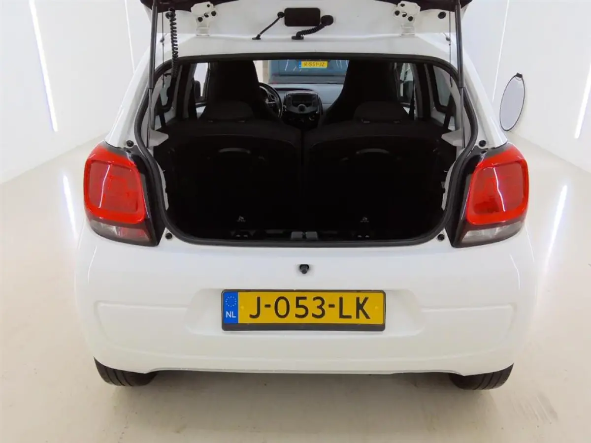 1.0 VTi Feel AIRCO 55399 KM APK 03-2028