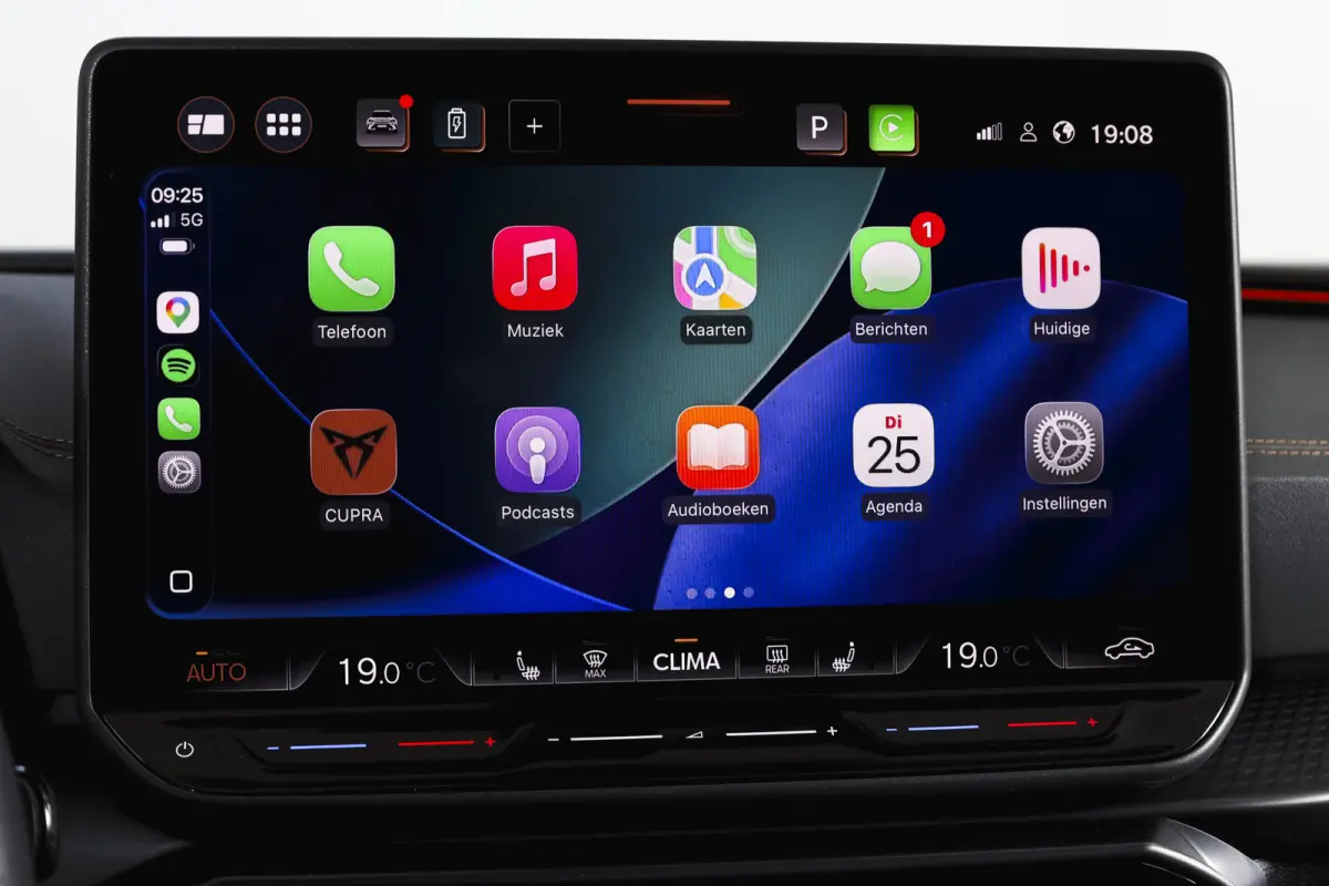 1.5 TSI e-Hybrid 272 PK VZ Extreme | S/k-Panodak | Dig. Cockpit | Adapt. Cruise | Stoel-+ Stuurverw. PDC | 360 Camera | NAV + App. Connect | ECC | Elek. Klep | LM 19" | 0683