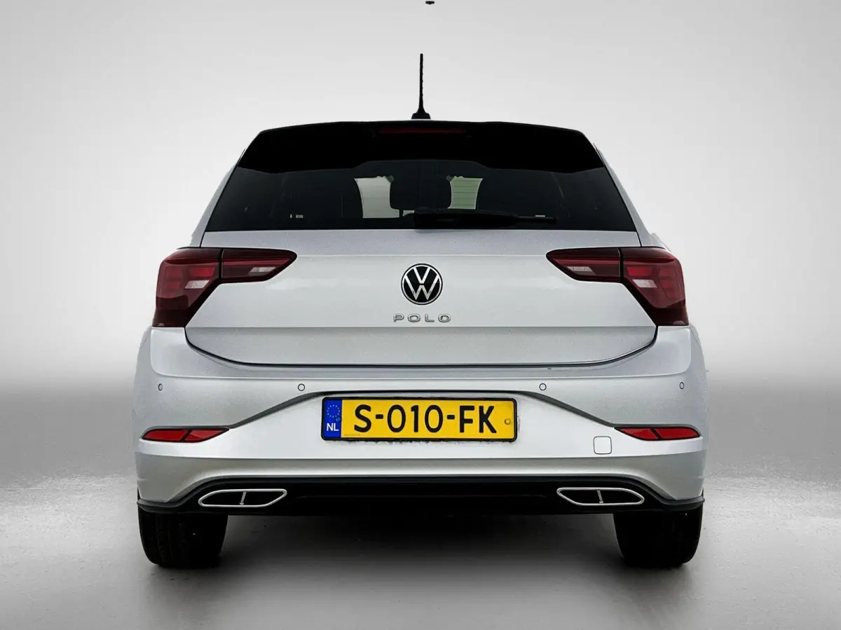 1.0 TSI R-Line | Achteruitrijcamera | Adaptieve Cruisecontrol | Apple Carplay/Android Auto | Navigatie