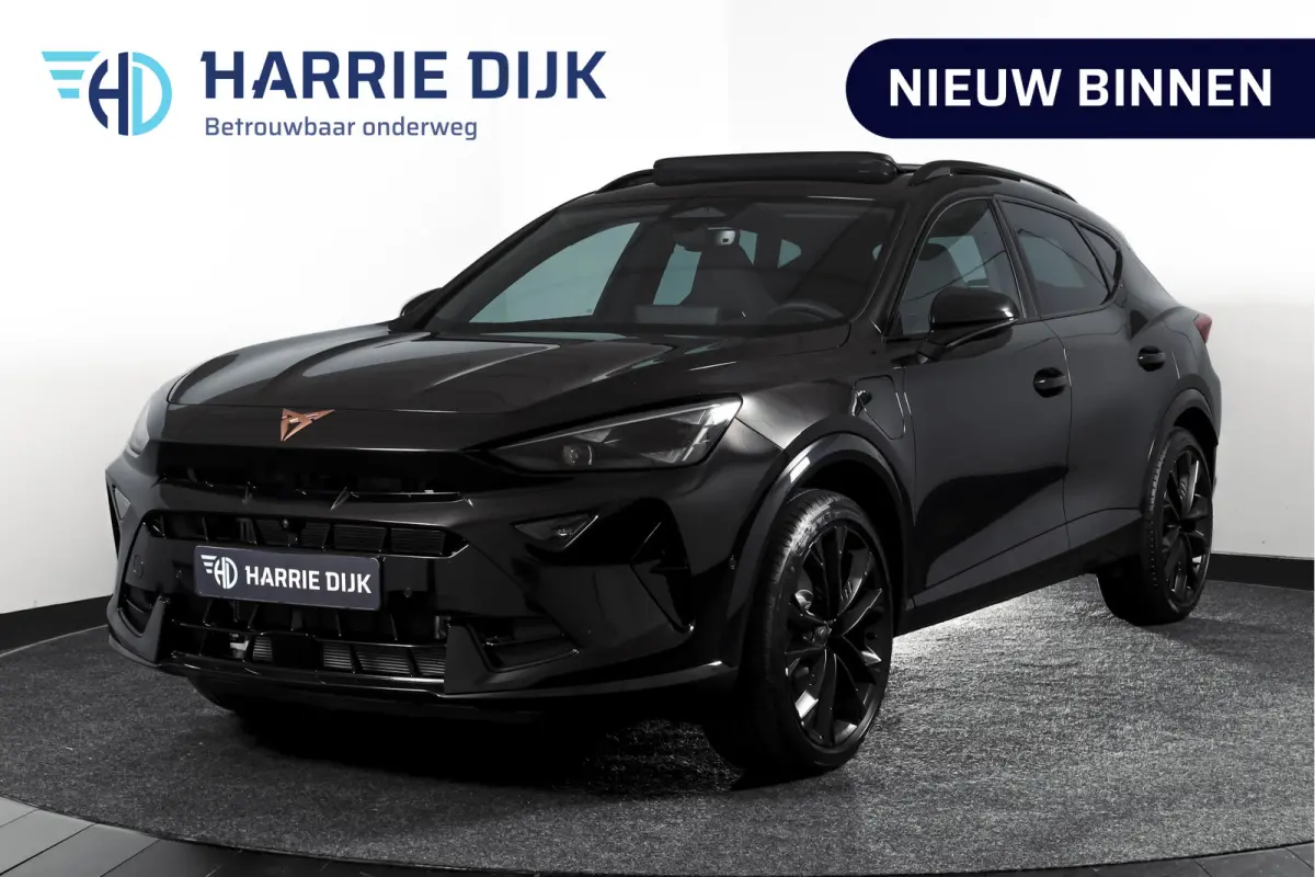 1.5 TSI e-Hybrid 272 PK VZ Performance | S/K-Panodak | Dig. Cockpit | Adapt. Cruise | Stoel-+Stuurverw. | PDC | 360 Camera | NAV + App. Connect | ECC | Elek. Klep | LM 19" | 6971