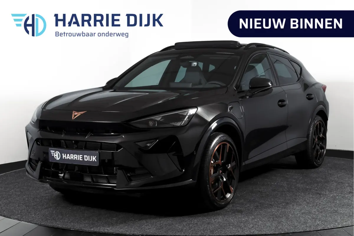 1.5 TSI e-Hybrid 272 PK VZ Extreme | S/k-Panodak | Dig. Cockpit | Adapt. Cruise | Stoel-+ Stuurverw. PDC | 360 Camera | NAV + App. Connect | ECC | Elek. Klep | LM 19" | 7989