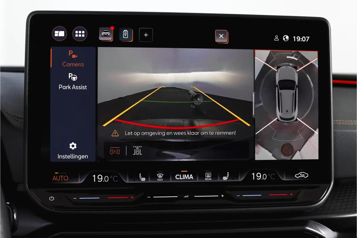 1.5 TSI e-Hybrid 272 PK VZ Extreme | S/k-Panodak | Dig. Cockpit | Adapt. Cruise | Stoel-+ Stuurverw. PDC | 360 Camera | NAV + App. Connect | ECC | Elek. Klep | LM 19" | 7976