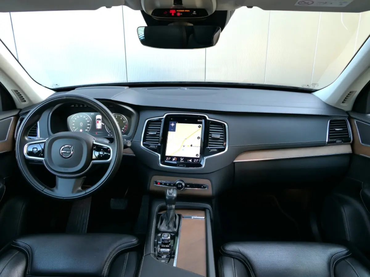 T5 AWD Inscription 12MND garantie Panoramadak / Trekhaak / Stoelkoeling