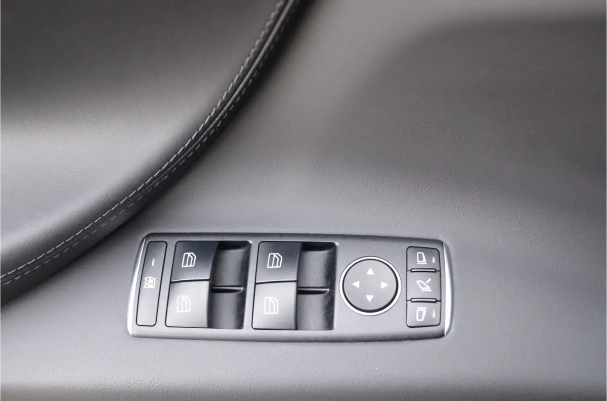 100D 6p. Enhanced AutoPilot3.0+FSD (twv 7.500,-), Trekhaak (2.250kg)