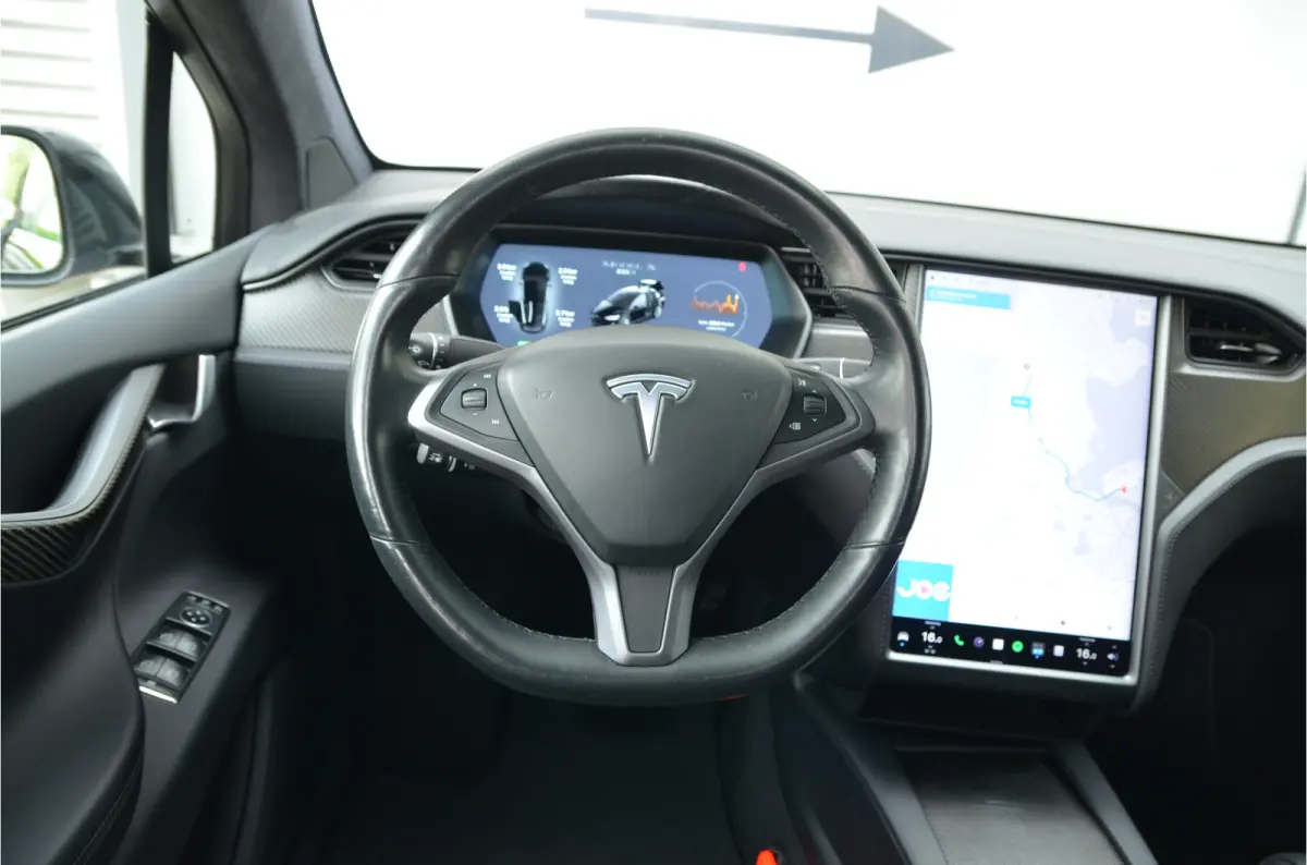 100D 6p. Enhanced AutoPilot3.0+FSD (twv 7.500,-), Trekhaak (2.250kg)