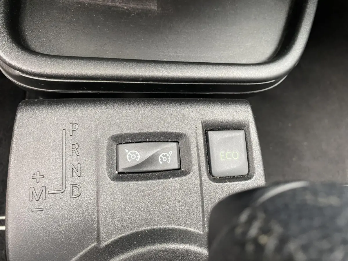 0.9 TCe Intens | STOELVERWARMING | CRUISE CONTROL | CLIMATE CONTROL |