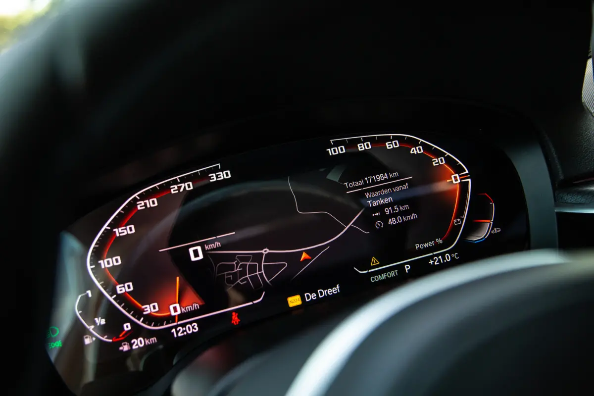 540i High Executive M-Sport , Bowers&Wilkins, NAP, HUD, Laser, Schuif/Kanteldak