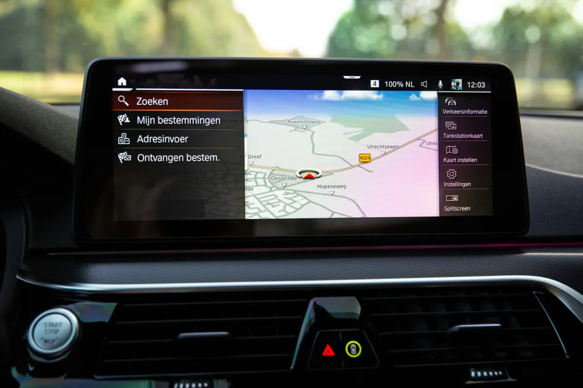 540i High Executive M-Sport , Bowers&Wilkins, NAP, HUD, Laser, Schuif/Kanteldak
