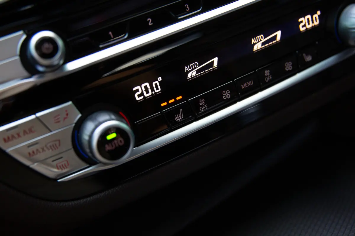 540i High Executive M-Sport , Bowers&Wilkins, NAP, HUD, Laser, Schuif/Kanteldak