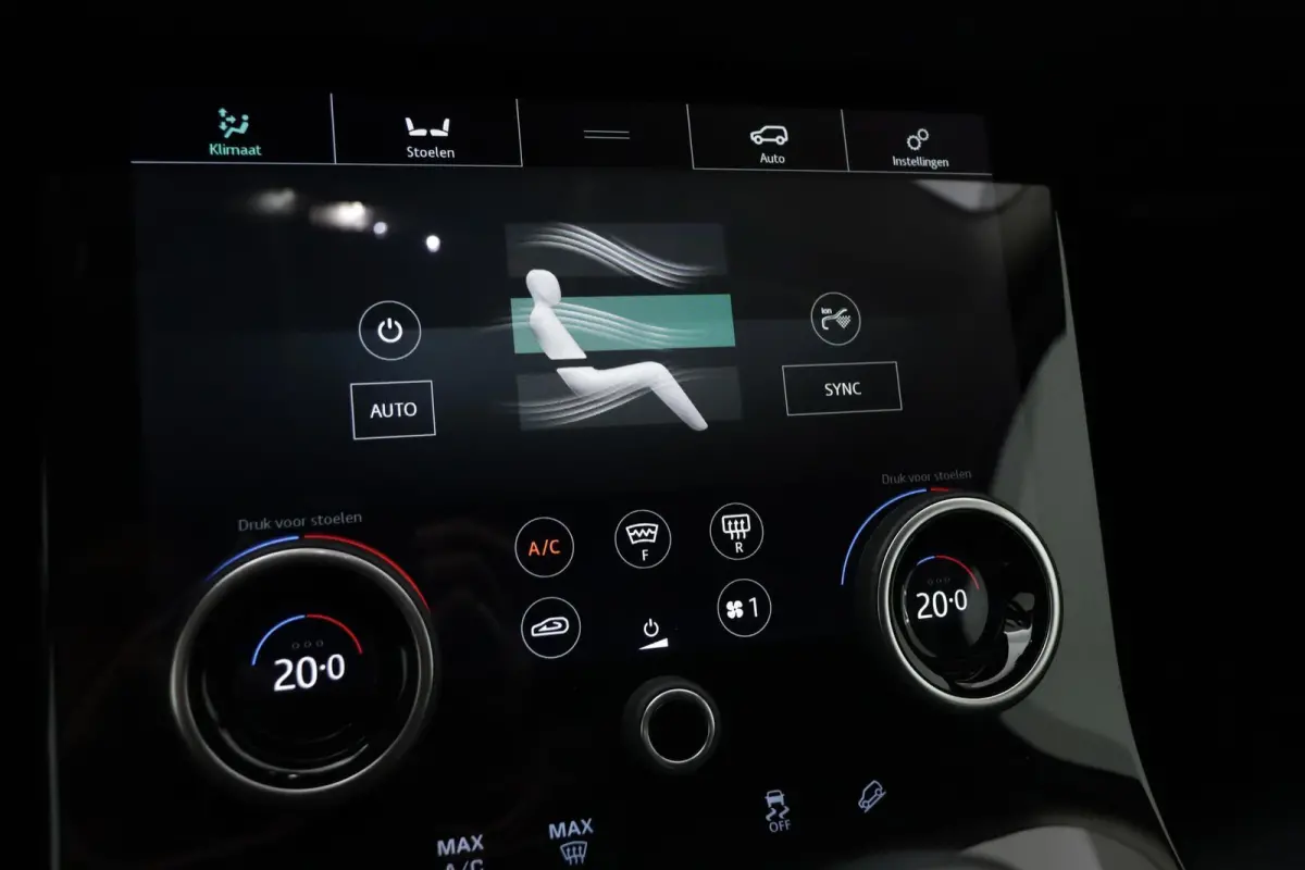 1.5 P300e AWD(DealerOnderH, Navi, Stuur/stoelV, Camera, Trekhaak, Carplay, Etc)