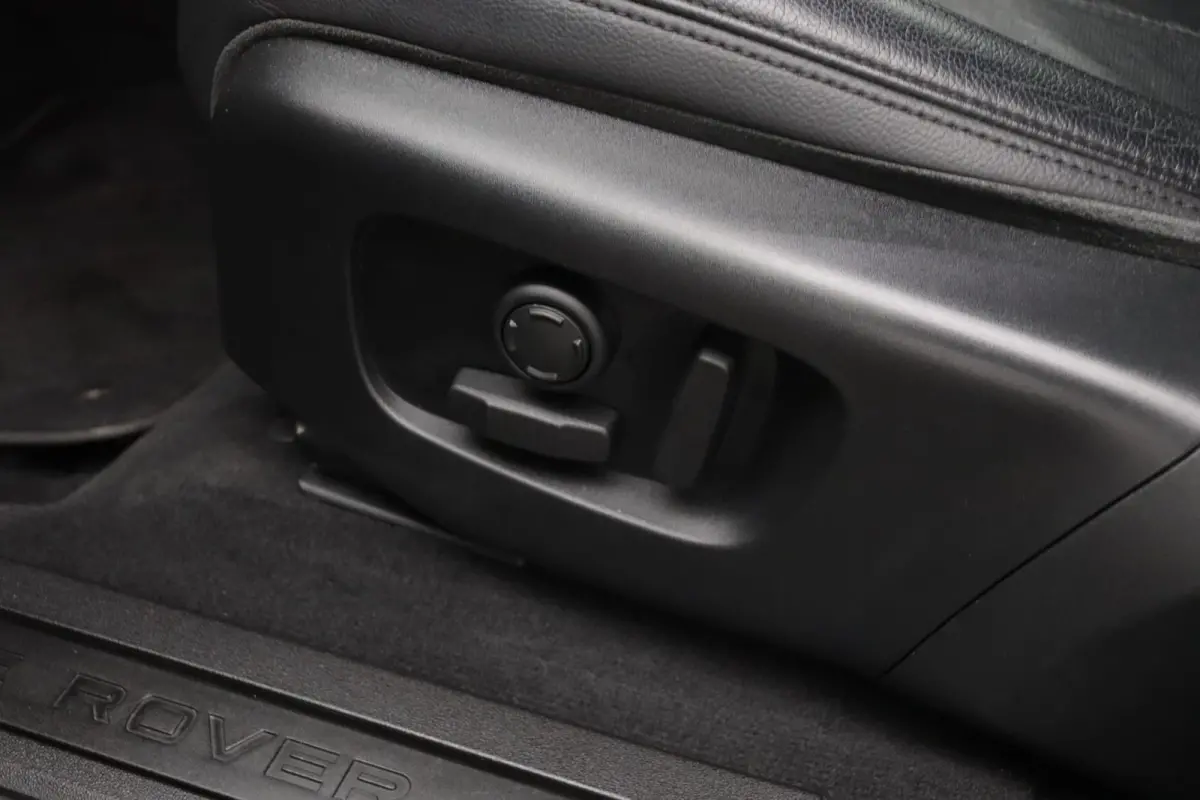 1.5 P300e AWD(DealerOnderH, Navi, Stuur/stoelV, Camera, Trekhaak, Carplay, Etc)