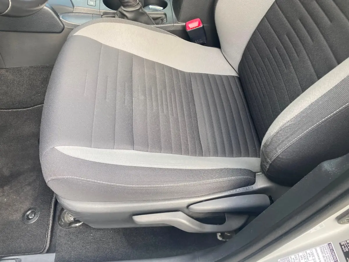 1.8 Hybrid Trend Airco | Camera | Cruise Control | DAB | LMV 16" | Pano | Trekhaak |