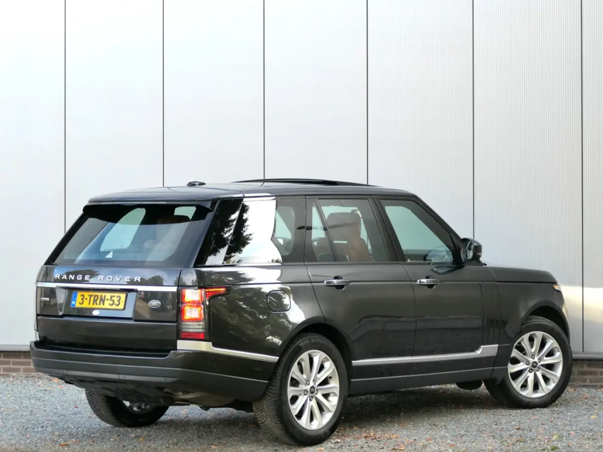 3.0 TDV6 Autobiography Panoramadak / Massage stoelen / Parkeer camera