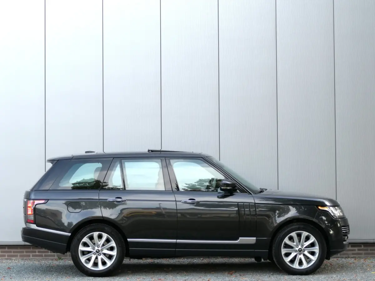 3.0 TDV6 Autobiography Panoramadak / Massage stoelen / Parkeer camera