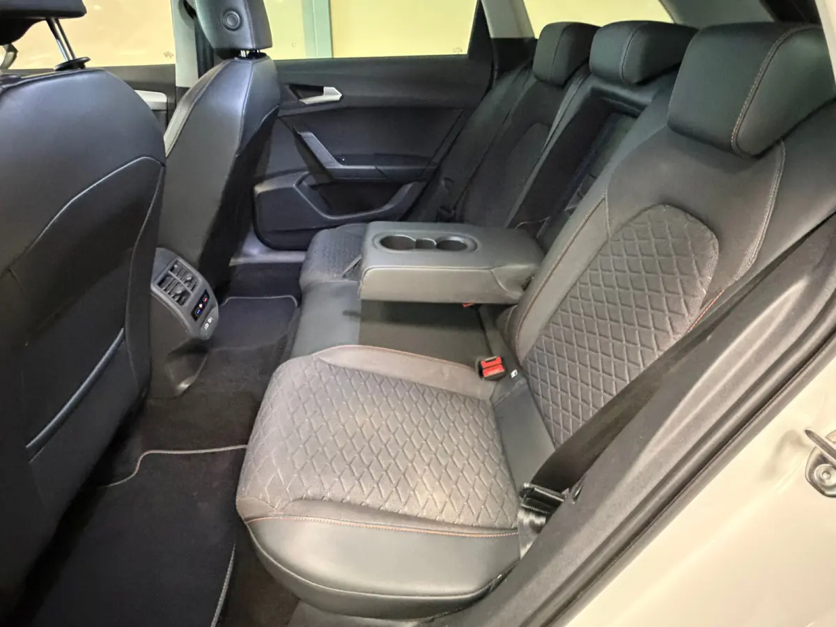 1.4 TSI eHybrid PHEV FR Business Intense | AUTOMAAT | CAMERA |