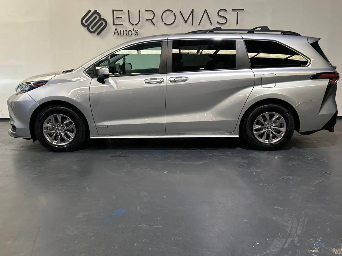 TOYOTA 2.5 Hybride Automaat | 8Zitter | 2x Schuifdeur | Camera | Nieuw apk