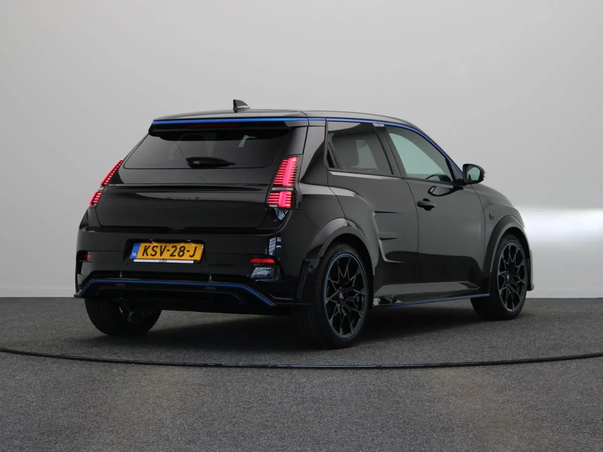 GTS 52 kWh | Pack Driving | Striping French Signature | Devialet |