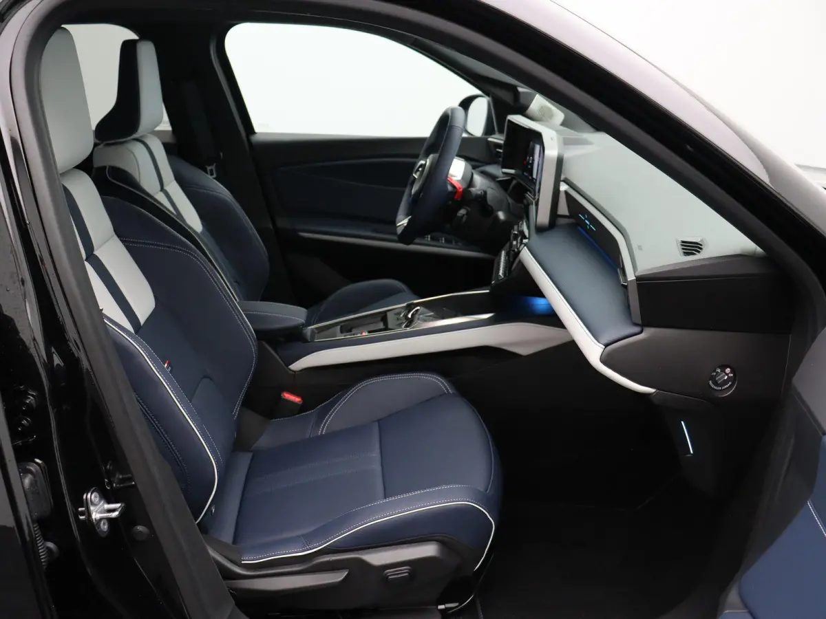 GTS 52 kWh | Pack Driving | Striping French Signature | Devialet |