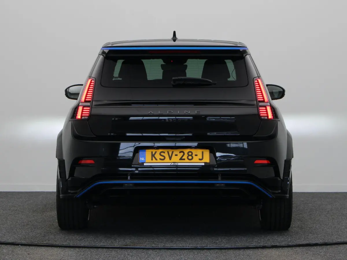 GTS 52 kWh | Pack Driving | Striping French Signature | Devialet |